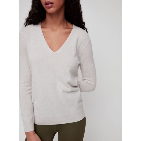 BABATON Luxe Cashmere V Neck Sweater Grey Aritzia XS - Picture 4 of 10